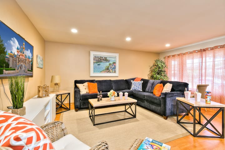*Walk D'land*hottub+game Room*fireworks View - Anaheim