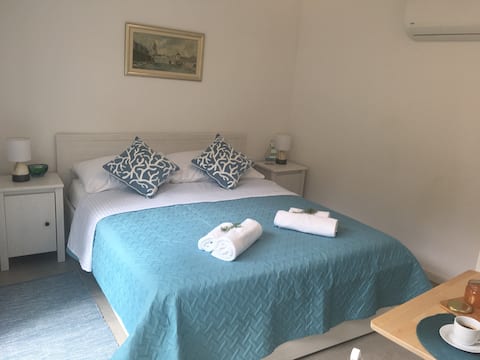 Studio Ruzmarin - Garden View - Room