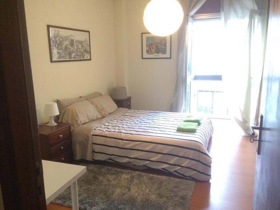 Master room with a balcony.