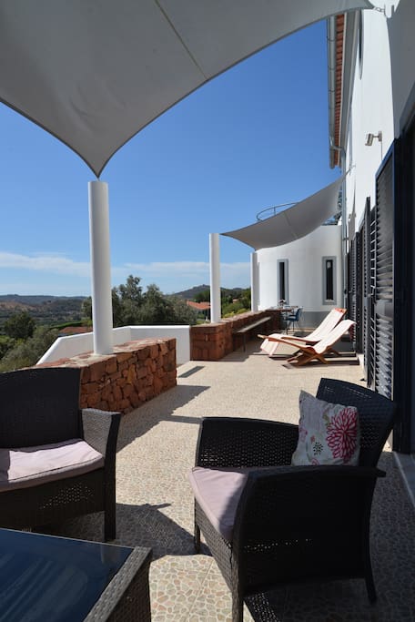 Top terrace accessible from the dining and living areas