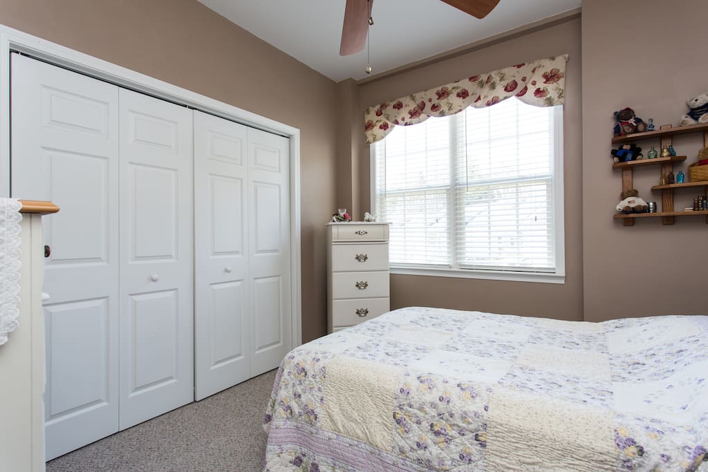 Guest room
