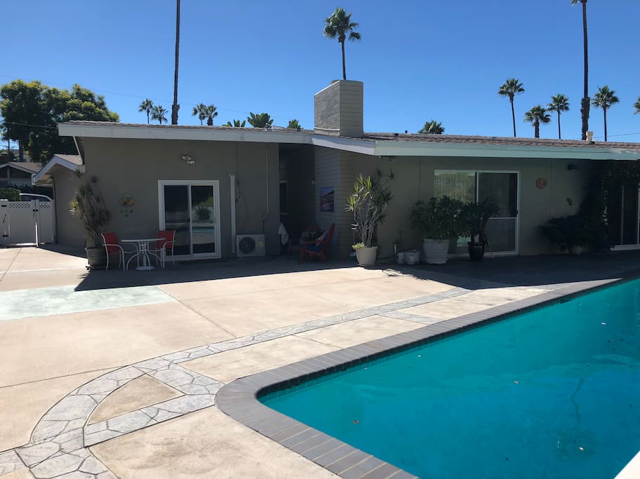 Pool and Entry