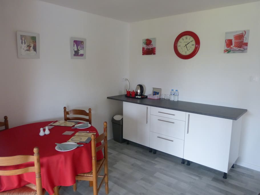 Breakfast Room