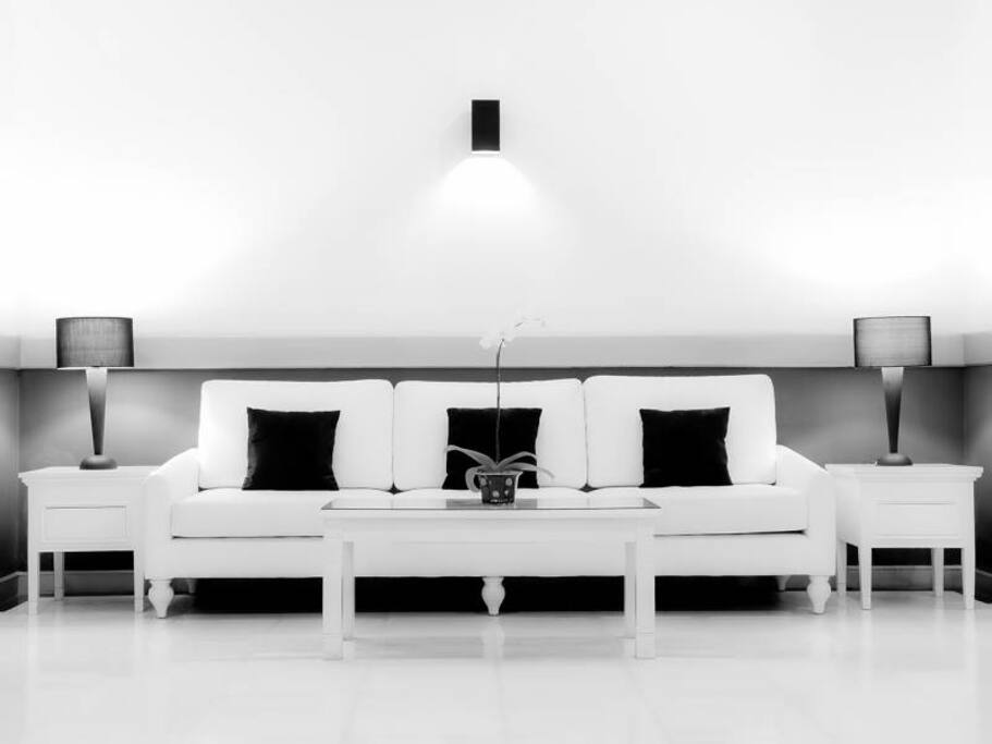 Charming Black & White Room