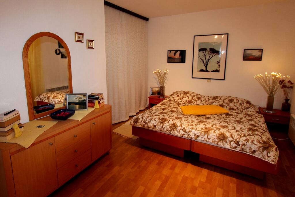 apartment room