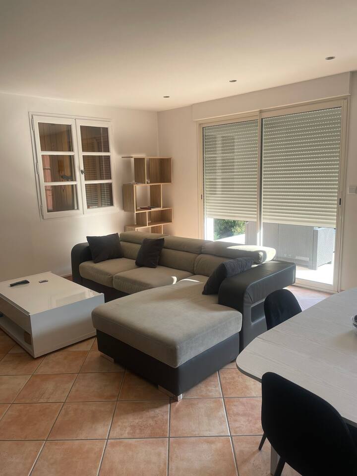 Appartement Avec Piscine Privative Et Terrasse - Aubenas