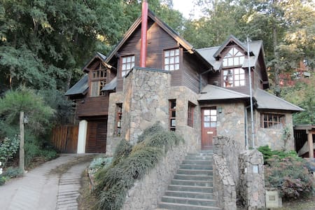 Casa entera calle Los Robles