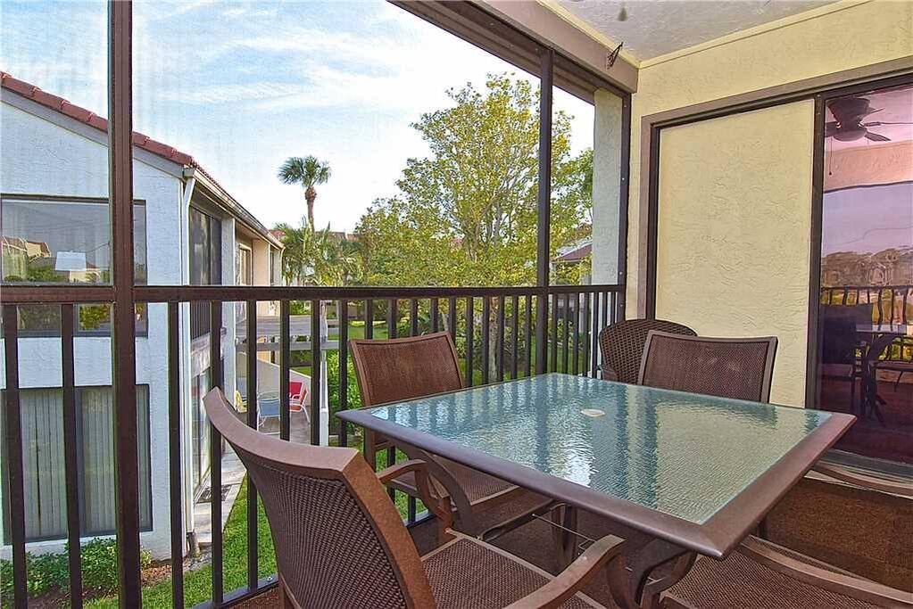 Plan Out Your Day - This makes the perfect place to sit, relax, and plan out your next day's adventures!