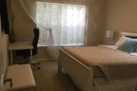 Private guest suite with separate entrance