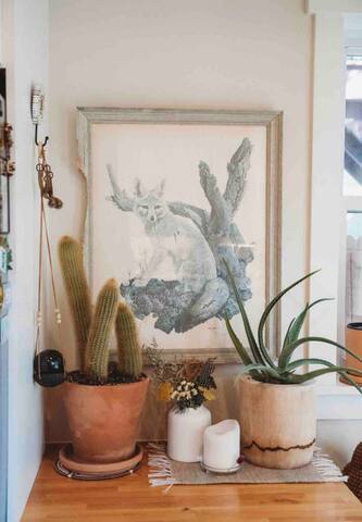 Peloton + Peaceful Backyard, Walk to Highlands Sq gallery image 5