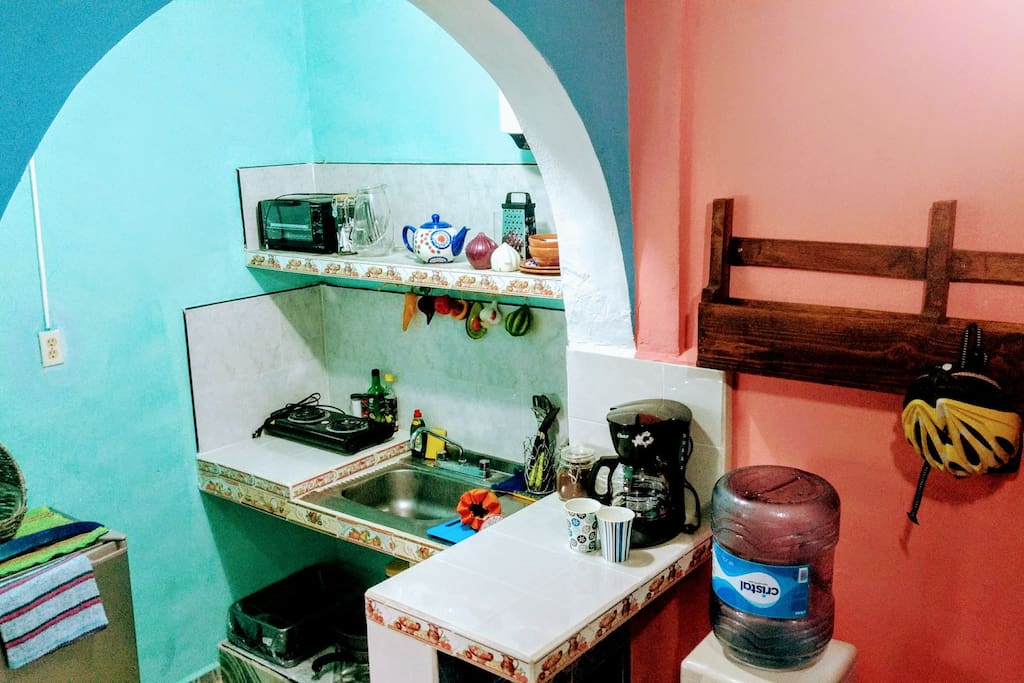 The kitchen is fully-equipped, and you have plenty of comforts of home, including coffee, tea, bottled water, and fruit.