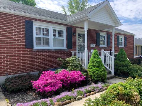 3BR King Suite new furnishings great neighborhood