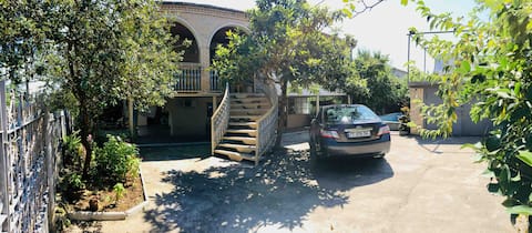 apartment. ( 7 agmashenebeli st)