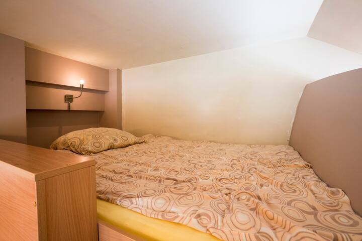 מה דעתך לנמנם אחר הצהריים מעל המטבח? - איך אני יכול לישון כמו אחר הצהריים על "ריבה "?