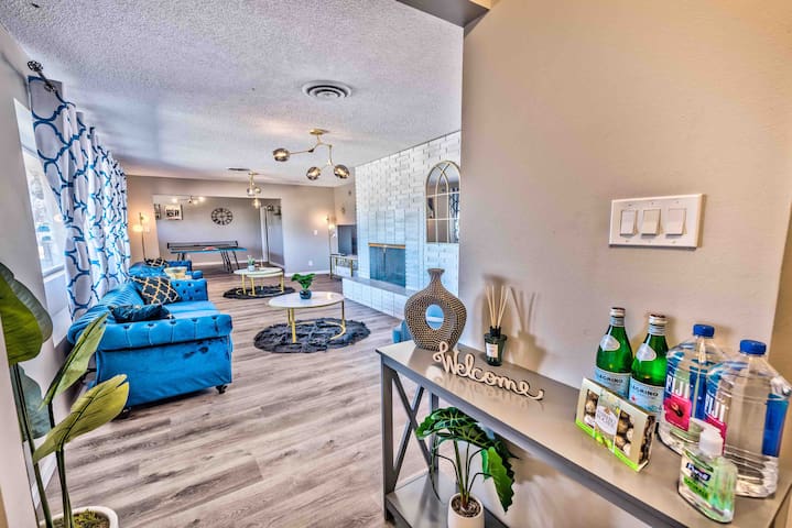 5 stars family 6BR Villa high End BIG Back Yard! gallery image 4