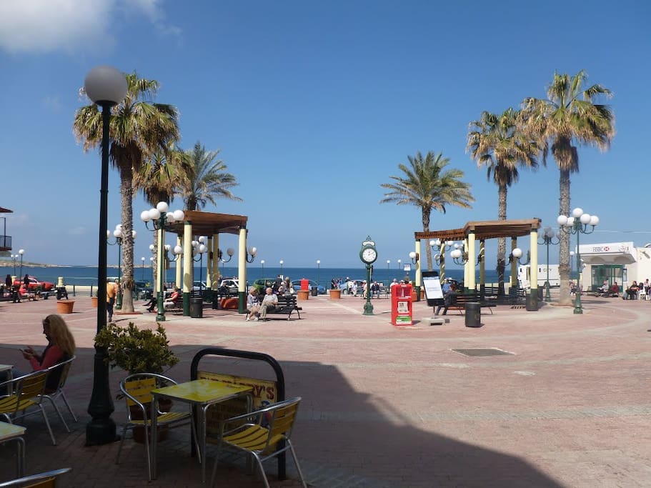 Bugibba Square 2 minutes walk from the apartment with bars and restaurants
