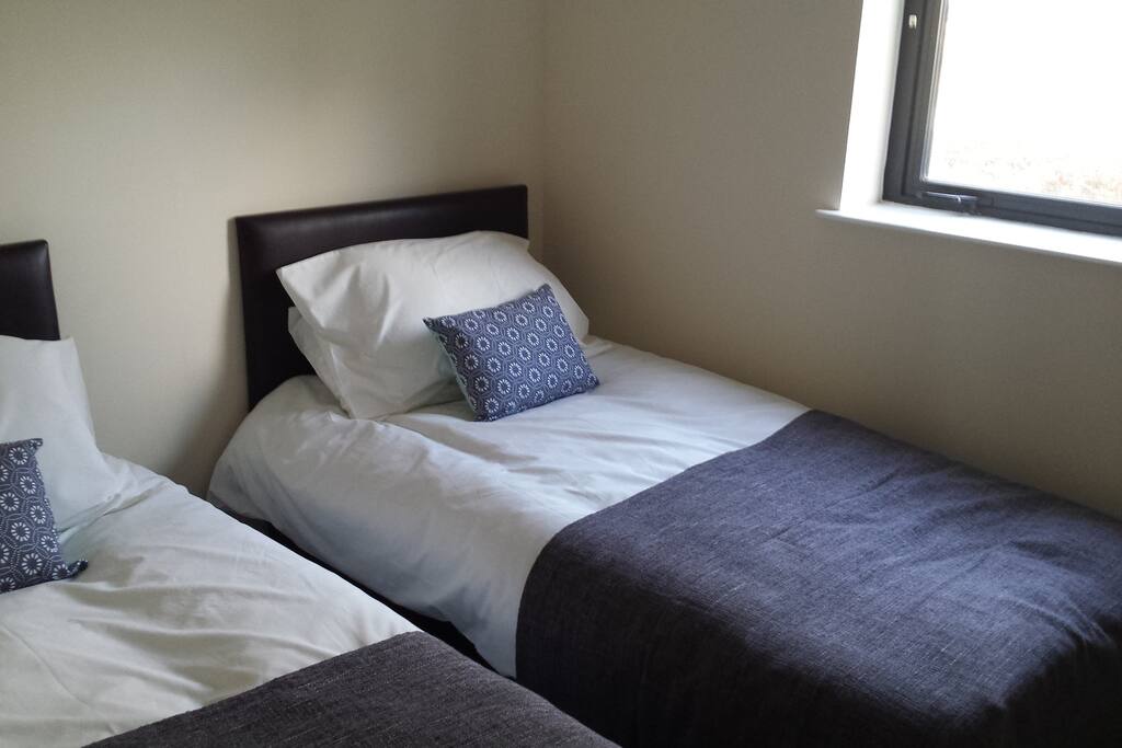 Twin Bedroom