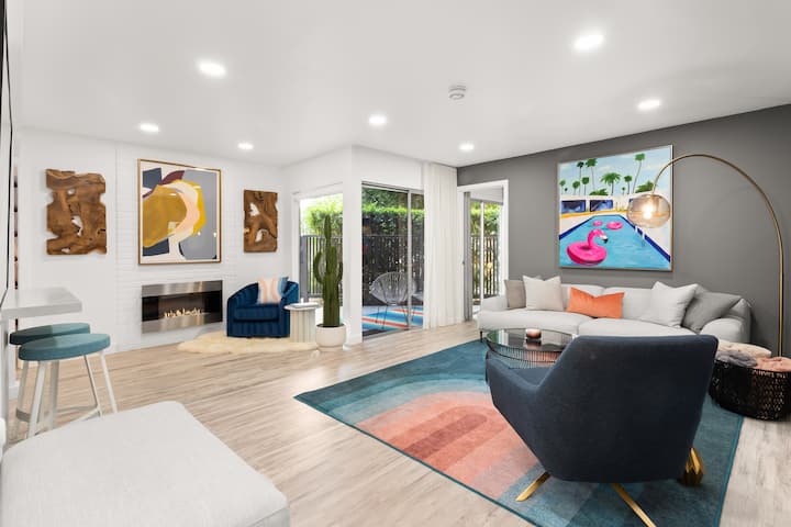 Newly Renovated, Vibrant And Chic Biltmore Condo - California