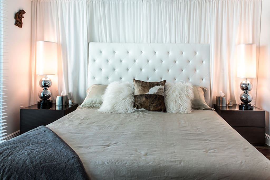 Master bedroom has a California King bed with luxurious linen and the most comfortable foam mattress ever!