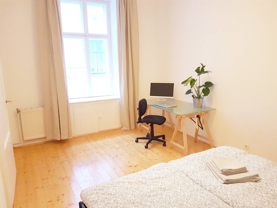 guest bedroom