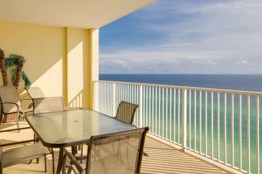 Magnificent Views From The Waterfront Balcony
