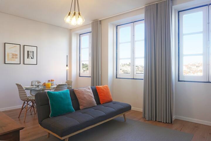 Porto View 3: Two-Bedroom DUPLEX [River View] gallery image 2