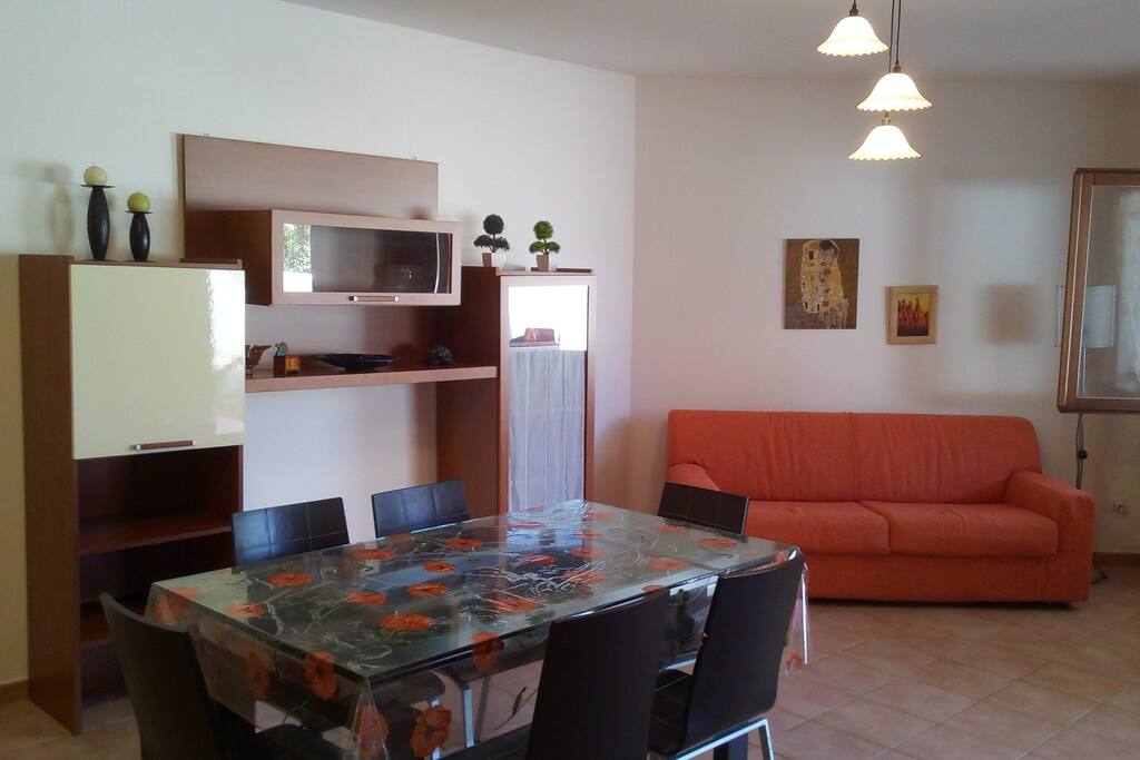 Soggiorno con divano letto