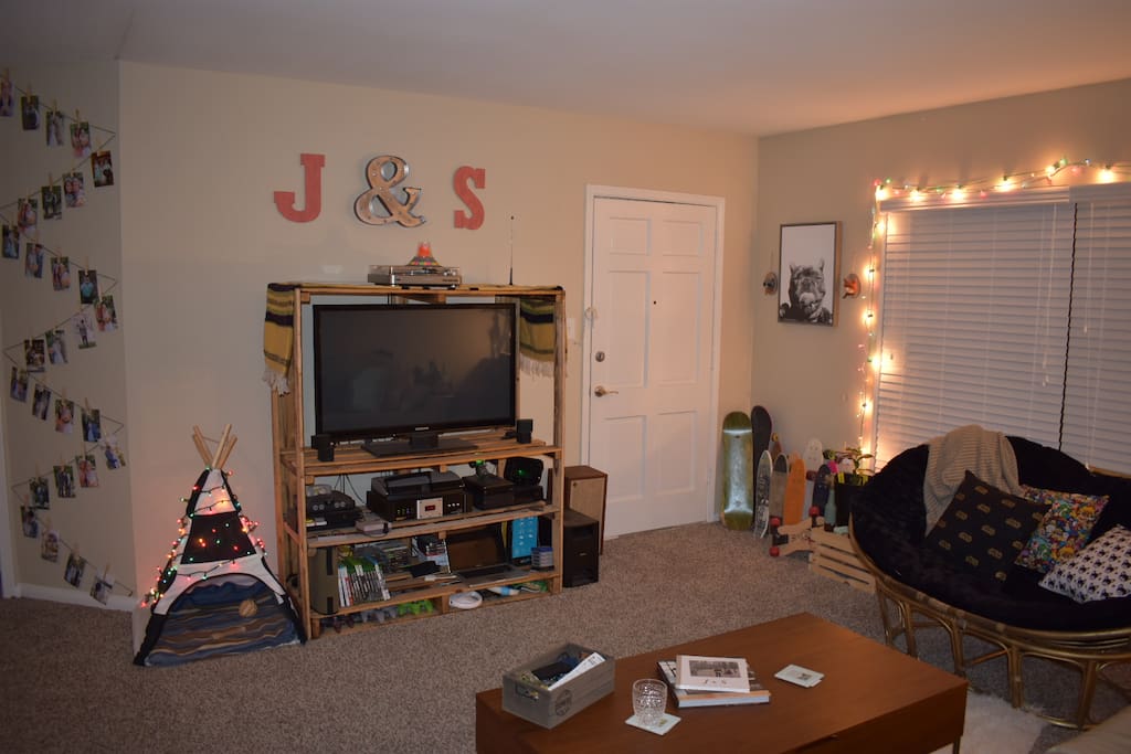 Living room, Xbox One, Wii U, Nintendo 64