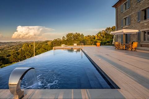 Luxury Villa Alba Asti & spectacular infinity pool