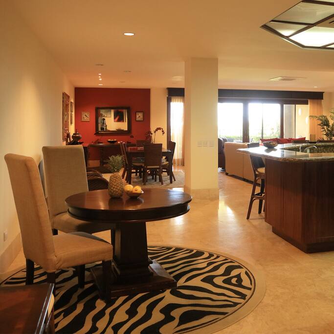 Breakfast nook