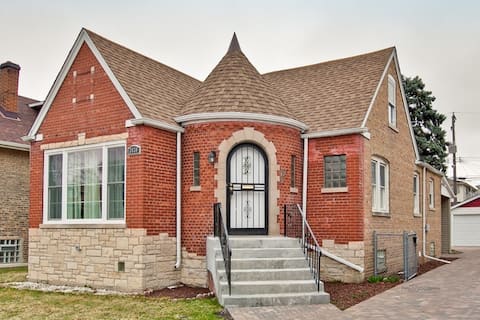 Room for solo traveler near midway airport suite B