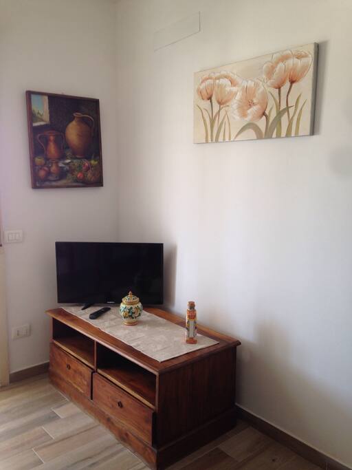 Soggiorno. Living room.