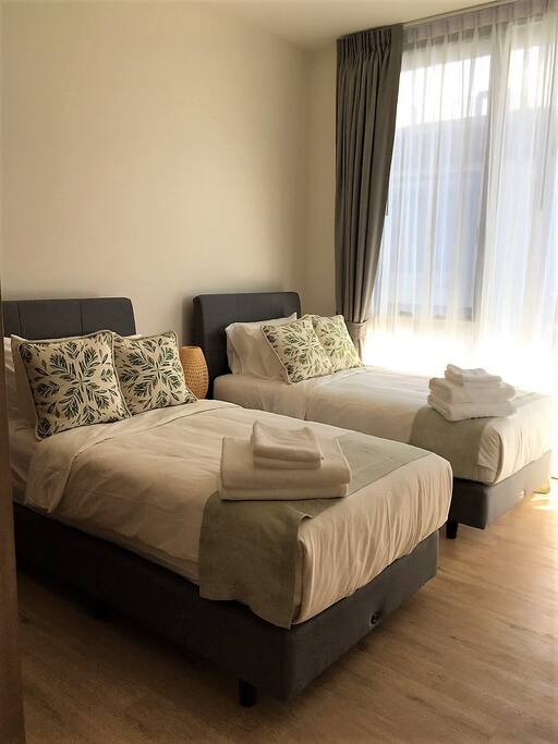Bedroom 2, comfortable with 2 twin-bed