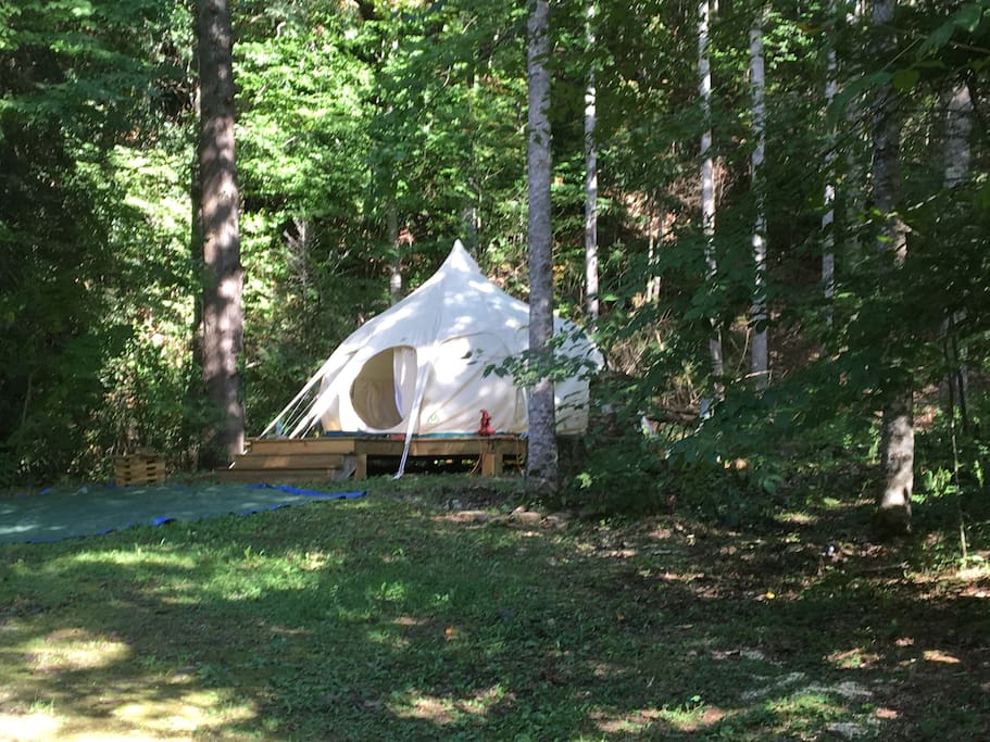 EarthSeed: A 13' Diameter Tent that Looks Like a Yurt