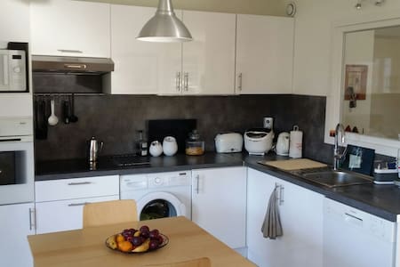 Chambre dans résidence calme