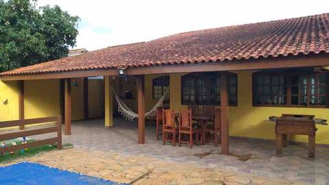 Chácara illuminated and cozy with pool