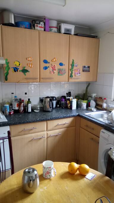 Shared kitchen - full range of utensils and cooking equipment. Help yourself to tea and coffee!