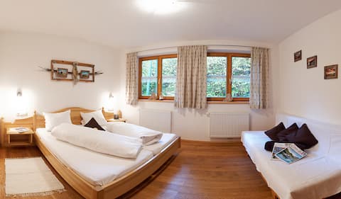 Hinterhorn on the 2nd floor