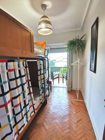 Botanique House gallery image 5