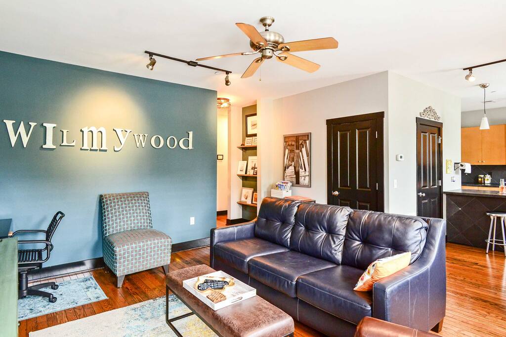 The condo boasts 952 square feet of comfortable living space.