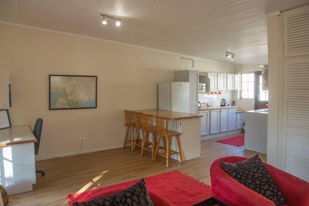Open plan kitchen lounge area