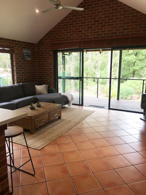 Successful Airbnb property: The Nook on Hermitage in Shire Of Augusta Margaret River