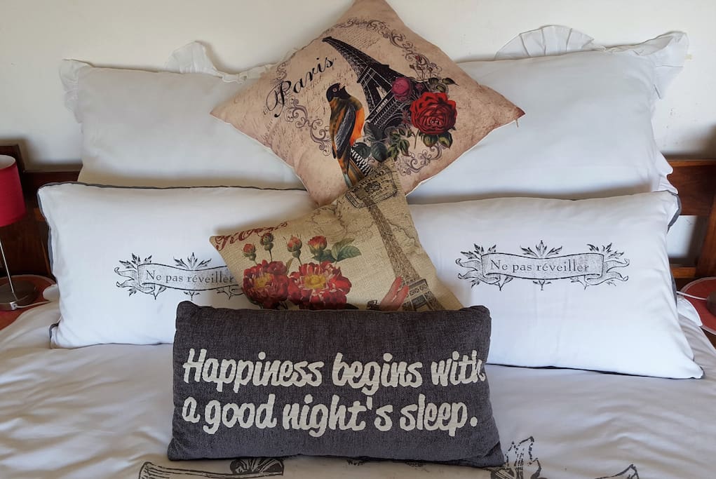 Drift off to a good night's sleep with the sounds of the ocean nearby