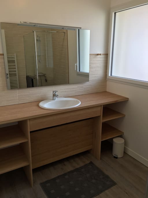 Salle de bain rez de chaussee