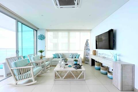 Spacious apt in Coveñas with incredible view and wifi
