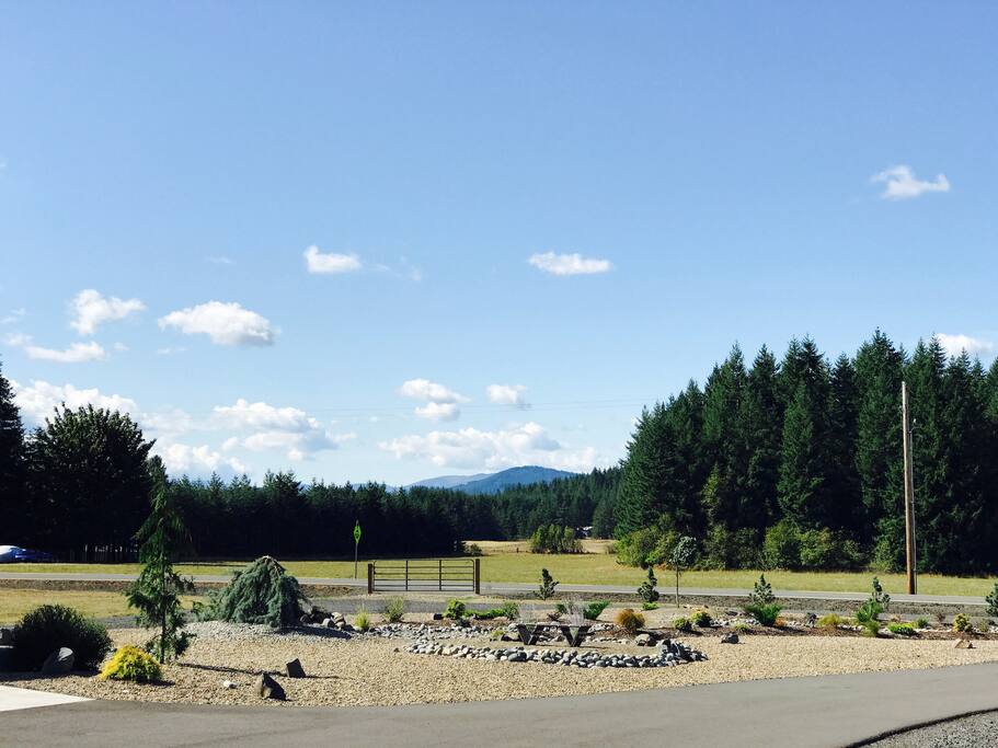 Dry Creek Bed and Sitting area to watch sunsets