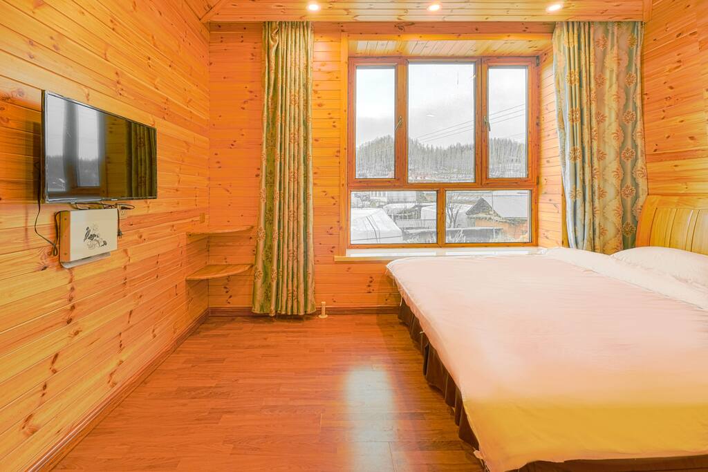 亚布力新体委滑雪场木屋大床房wood house - Harbin의 B&B에서 살아보기, Heilongjiang, 중국