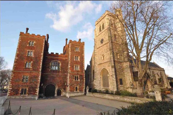 Westminster Great River View Apart gallery image 3