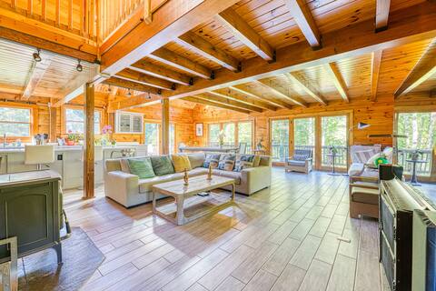 Enchanting Rustic Log Cabin in Heart of Catskills