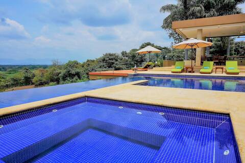 Fantastic TopSpot in Peñalisa/Girardot! L22